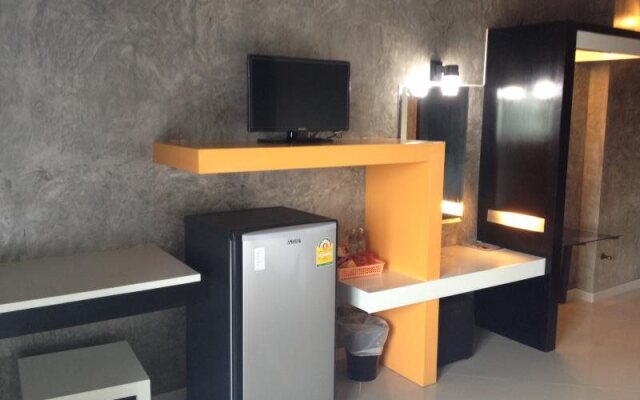 M Residence & Hotel