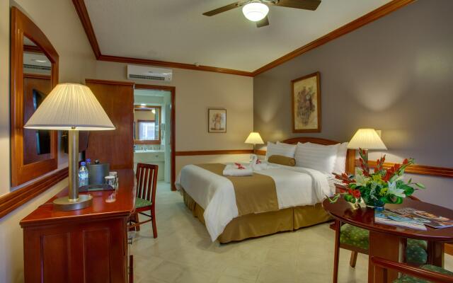 Best Western Plus Belize Biltmore Plaza