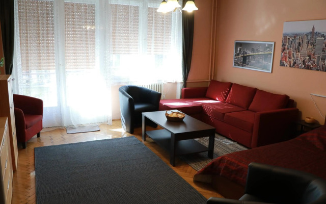 Fornax Home with balcony