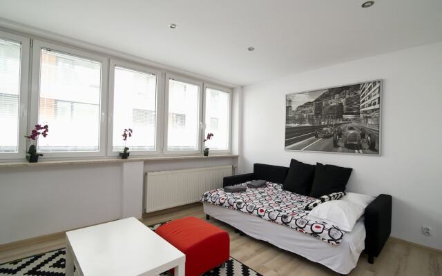 Goodnight Warsaw Apartments Pl.Grzybowski