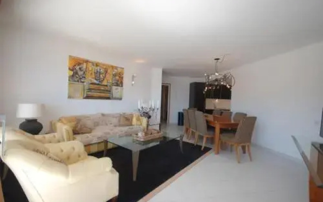 Apartment Lets Holidays Tossa de Mar Beach