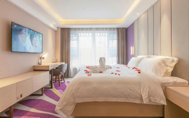 Lavande Hotels Wuhan Guanggu Yangjiawan Metro Station – Guest Rooms – Wuhan
