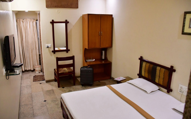Hotel Vinayak Residency