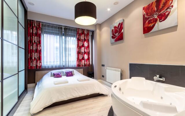Volantin II Apartment by Aston Rentals