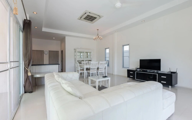 3 Bedroom Pool Villa L55