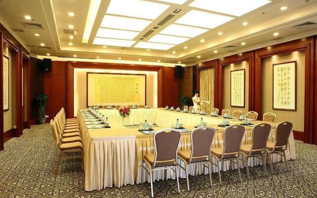 Yucheng Hotel