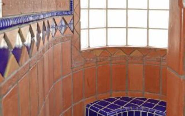 Casa de Paraiso by RedAwning