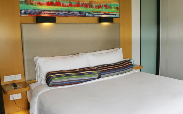 Aloft Guangzhou University Park