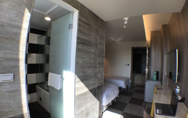 Princess & Elephant Hotel