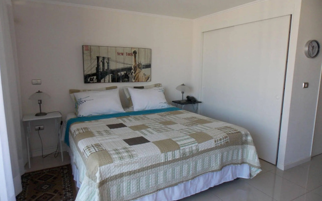 Santiago World Apartments