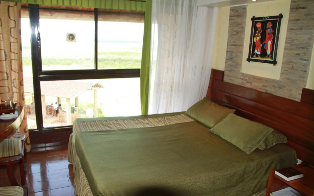 Voi Safari Lodge