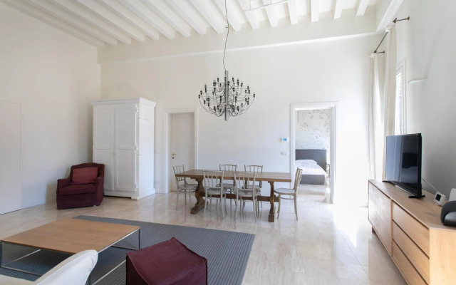 Infinite House Guglie