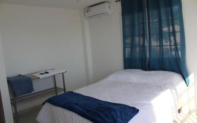 Palm Beach The Hostel