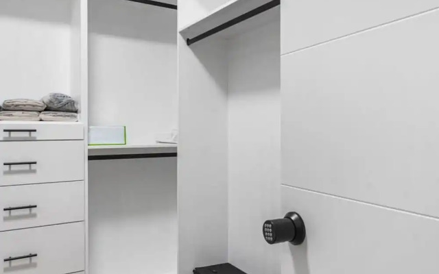 Modern Elegance in Charlotte