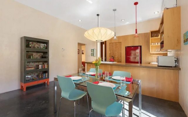 Casa Godzilla - Atomic Style in the Heart of Santa Fe