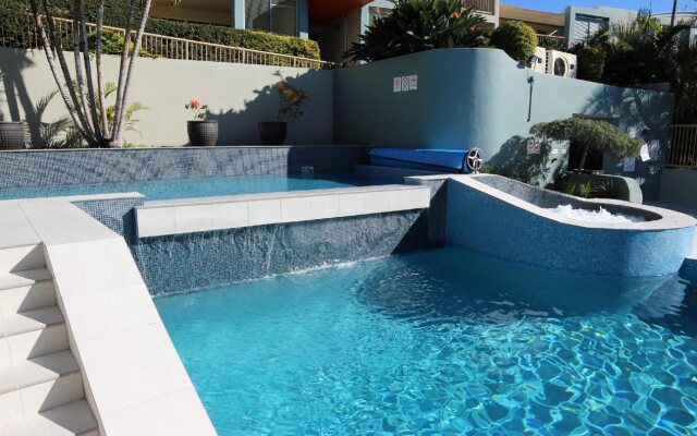 Lennox Beach Resort
