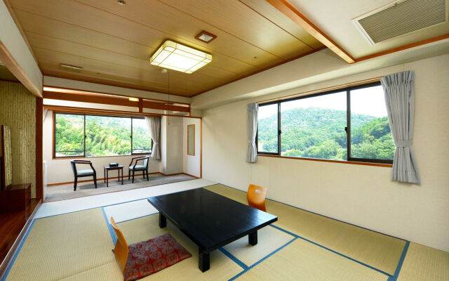 Shuzenji Onsen Hotel Takitei