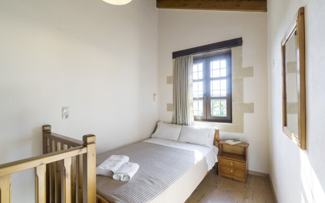 Traditional Apartments Kaladare