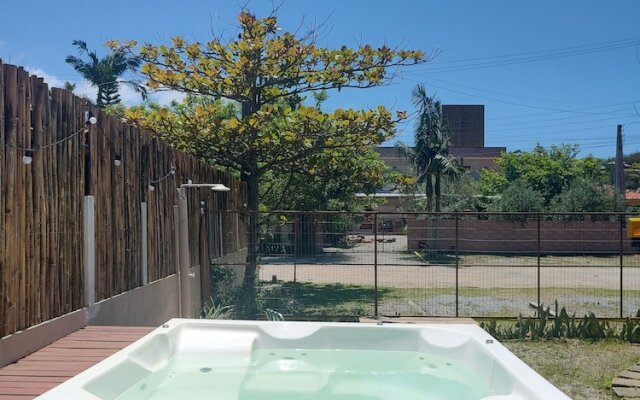 Pantai Karah Pousada