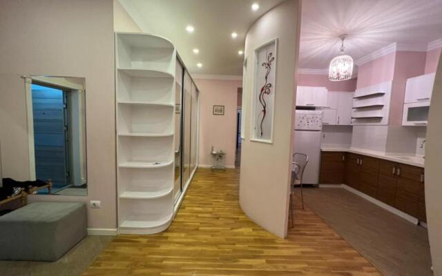 Apartments near Port Baku and 28may metros station