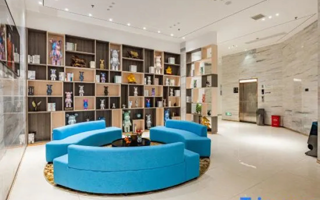 Rezen  He Yi  Hotel