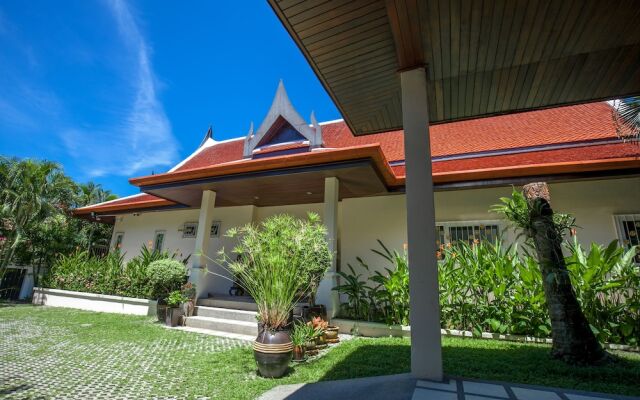 La Romanee Infinity Villa by Jetta
