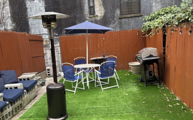 The Macaw Guesthouse