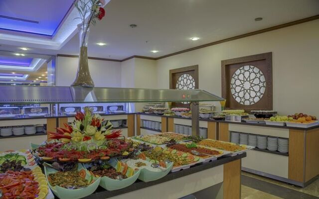 Grand Ozgul Thermal Holiday Village