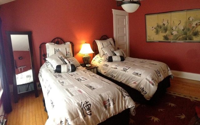 Talwood Manor Bed and Breakfast