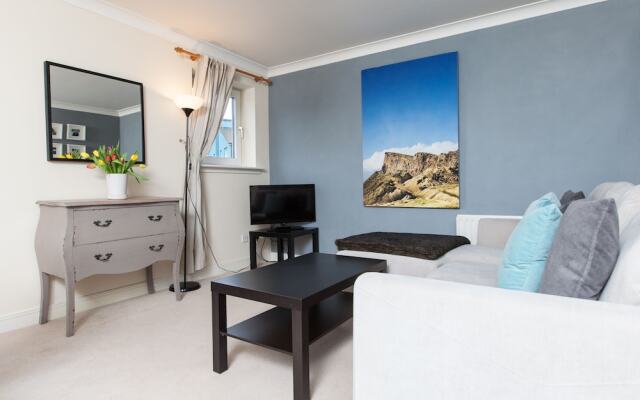 The Holyrood Road Apartment