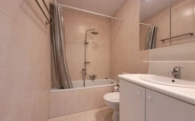 Central Apartment Near Sea & Casino