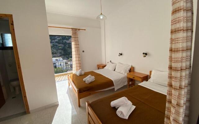 Argyro Studios and Apartments