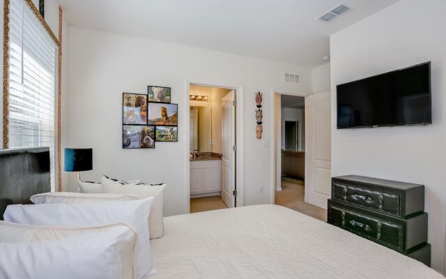 5 Bedroom 5 Bath Villa