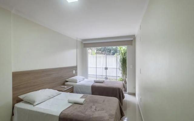 3BR Apt w/ BBQ 290m From Beach Pic0125