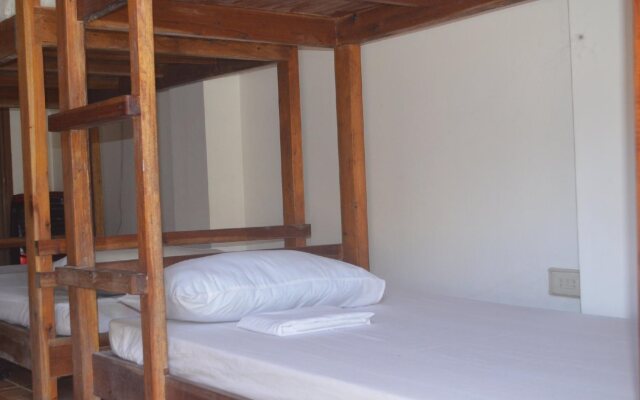 Chill Out Hostel Boracay