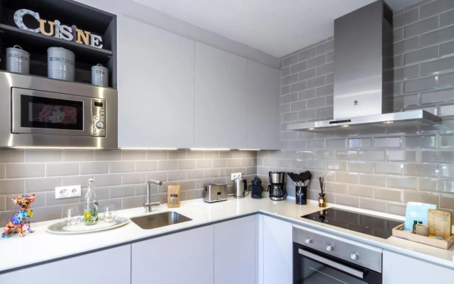 Ceibo Centro Plaza Banús Suite Apartment