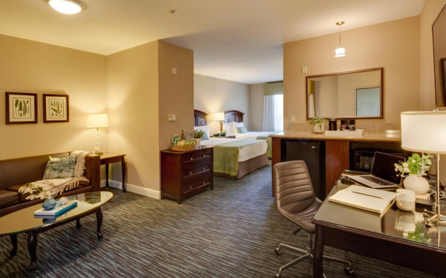Ayres Hotel & Spa Mission Viejo – Lake Forest