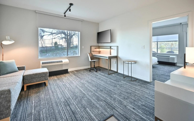 Towneplace Suites By Marriott Norfolk