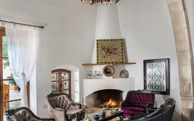 Oinoessa Traditional Boutique Houses