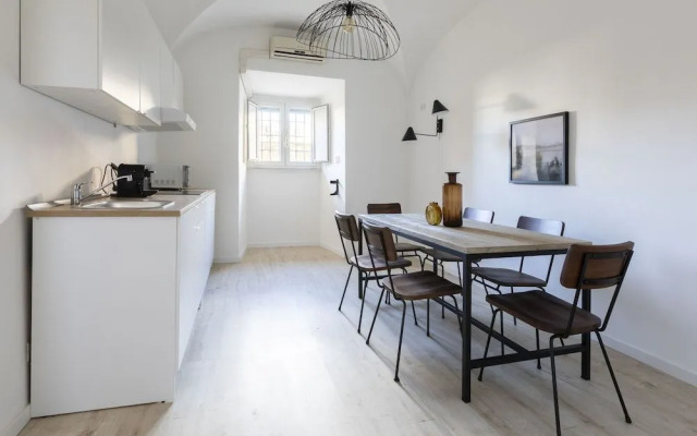 Sonder at Colosseum Cloisters