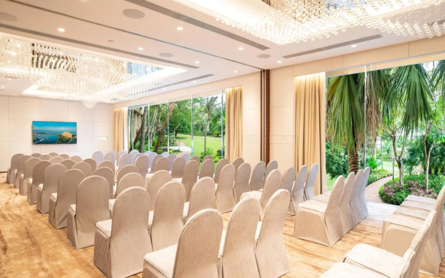 Hong Kong Gold Coast Hotel