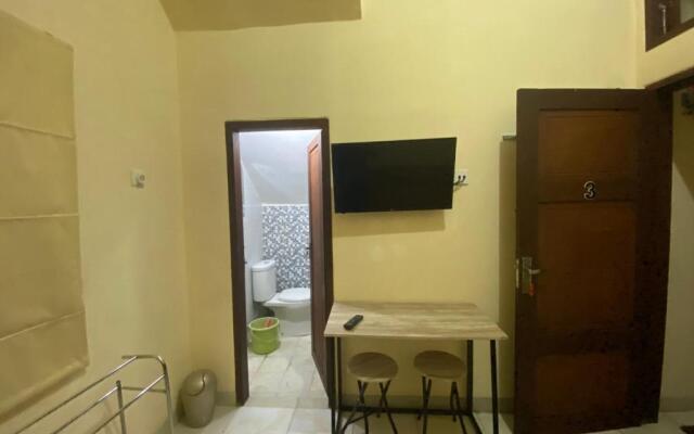 OYO 90548 Kika Homestay