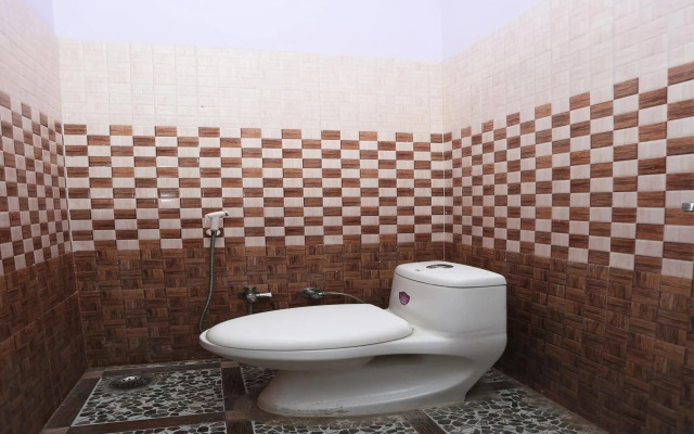 Hotel Rama Palace by OYO Rooms