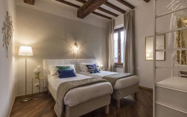 Casa Dora by Mmega