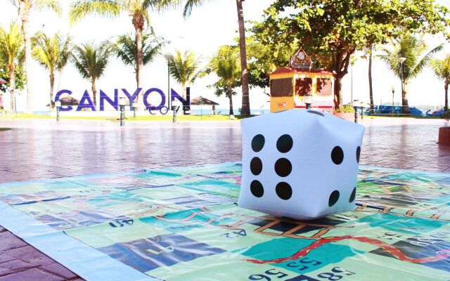 Canyon Cove Resort