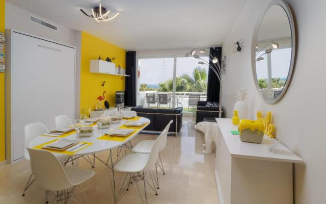 2278-Modern apt in the Alcazaba Lagoon