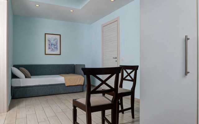 Sea Breeze Residence