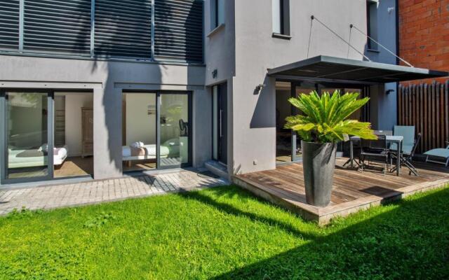 La Dependance by Cocoonr