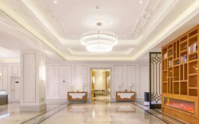 Vienna International Hotel Yangzhou Jiangdu Golden Eagle Plaza Store