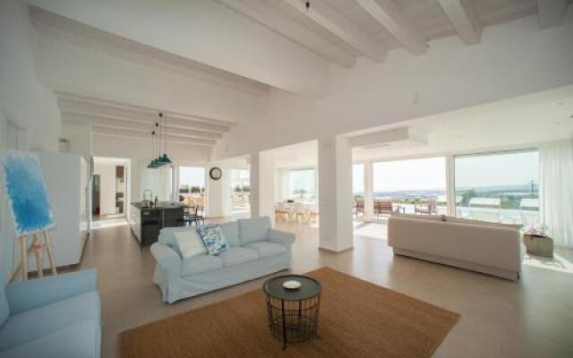 Karat House